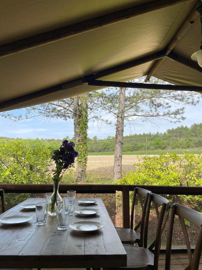 Camping La Vaugelette - Drome Montclar-sur-Gervanne Buitenkant foto