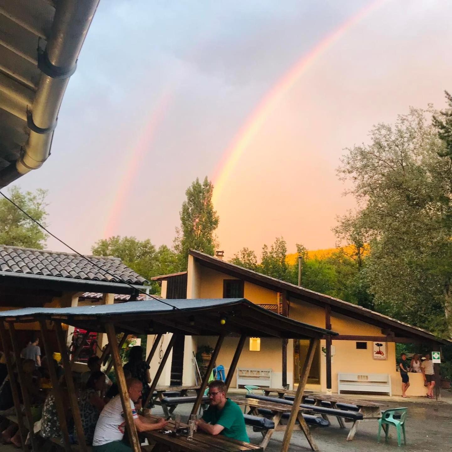 Camping La Vaugelette - Drome Montclar-sur-Gervanne Buitenkant foto