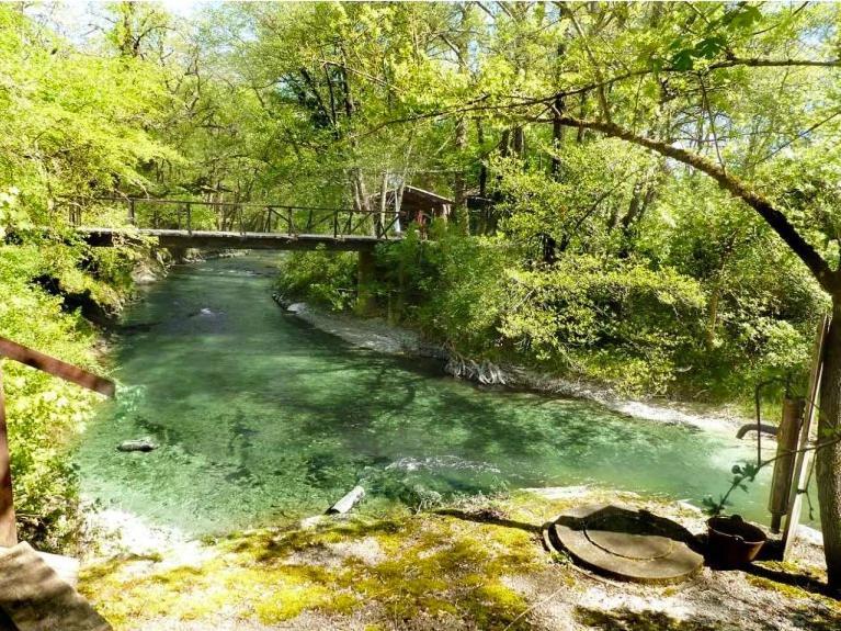 Camping La Vaugelette - Drome Montclar-sur-Gervanne Buitenkant foto