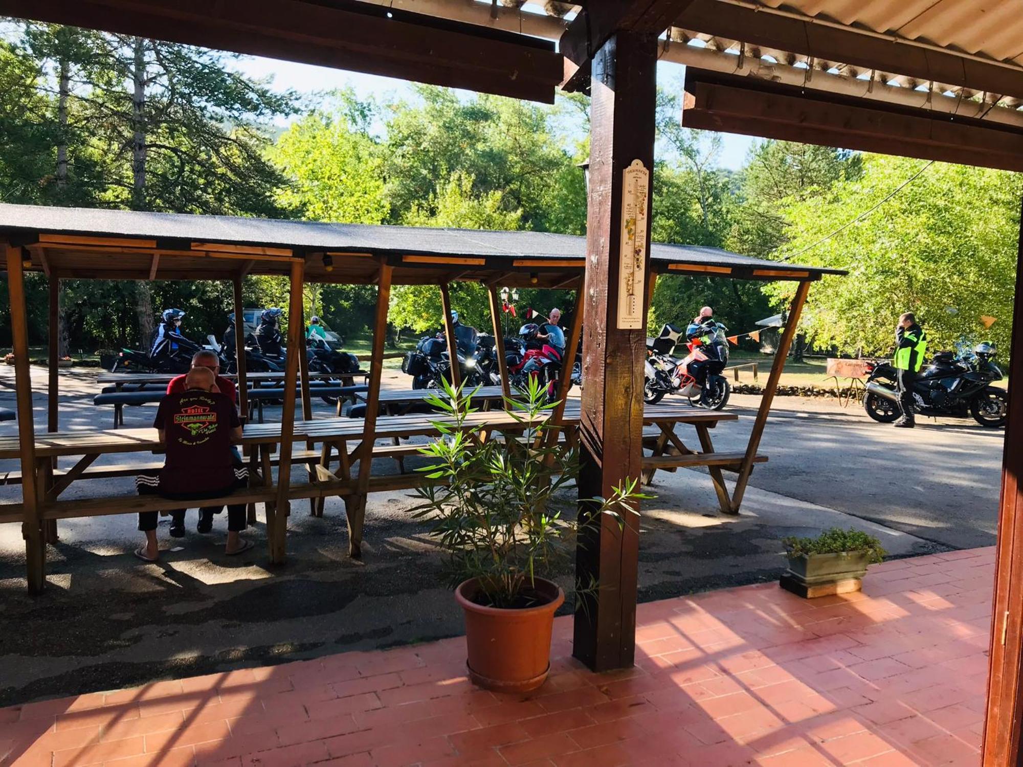 Camping La Vaugelette - Drome Montclar-sur-Gervanne Buitenkant foto
